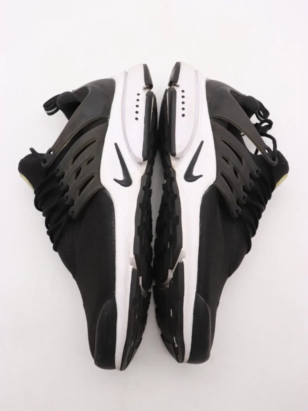 Nike Air Presto Essential Black White Men's Size 12 Athletic Running Sneakers